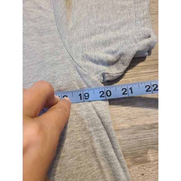 Gildan large women's grey printed tee - Picture 6 of 7